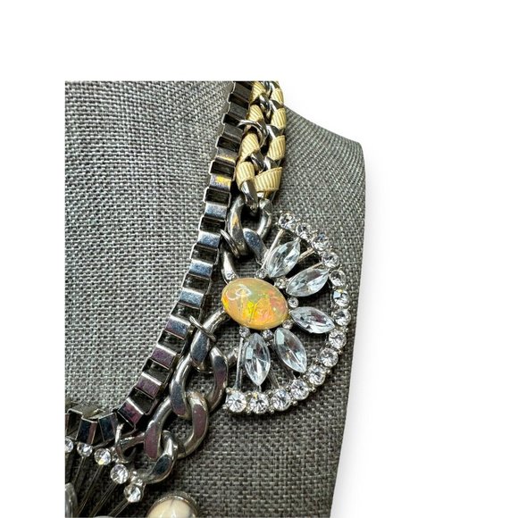 Large Chunky Acrylic Rhinestone Statement Necklace 15.5”-18” Lobster Claw - Picture 3 of 6